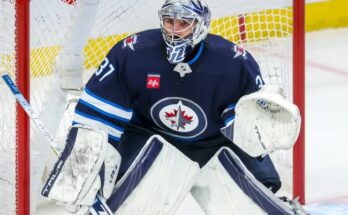 Connor Hellebuyck