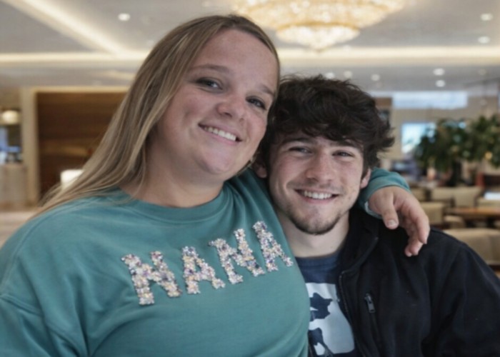 Elizabeth Johnston Is pregnant