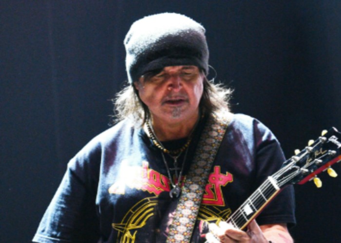 Phil Campbell Net Worth