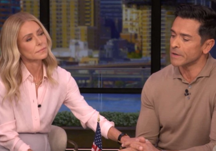 Kelly Ripa Family