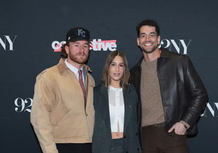 Who Is Amanda Batula