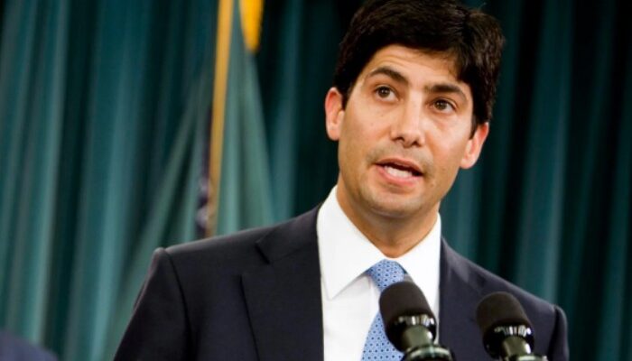 Who Is Kevin Warsh