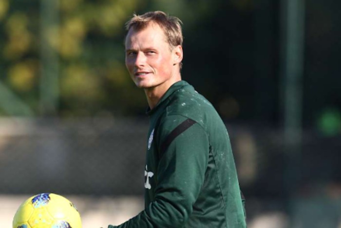 Who is Alex Manninger